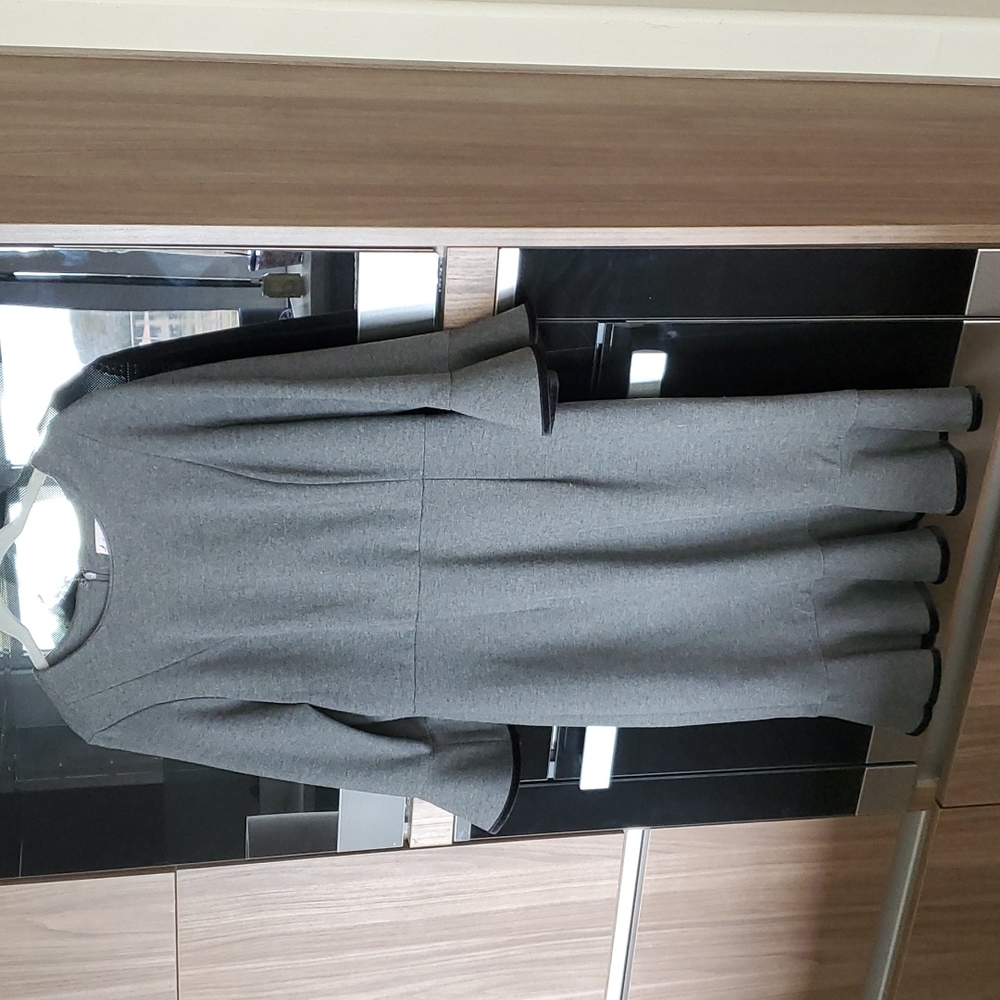 Nanette by Nanette Lepore office dress size 4